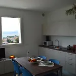 Apartman Up&down Seeview App *