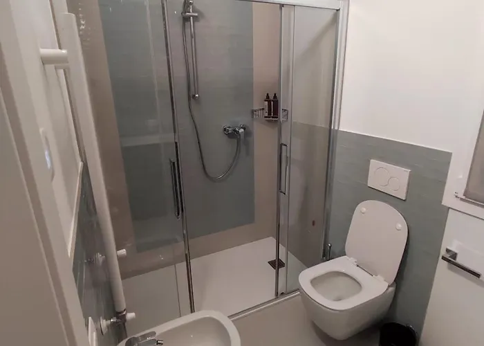 Up&down Seeview App דירה *