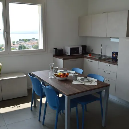 Up&down Seeview App Apartment